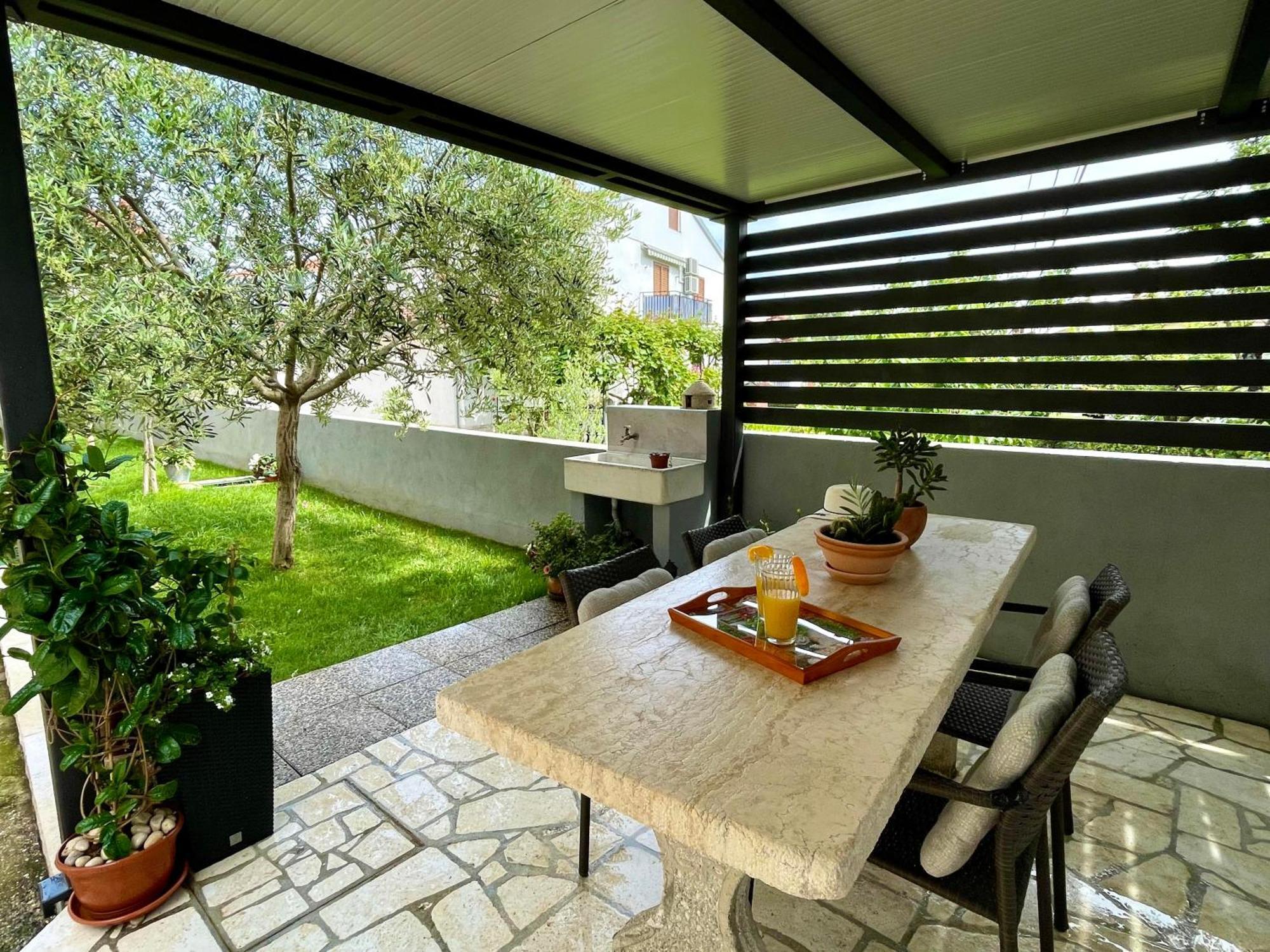 Apartment Adri Rovinj Exterior photo